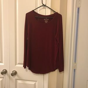 AE raglan style shirt